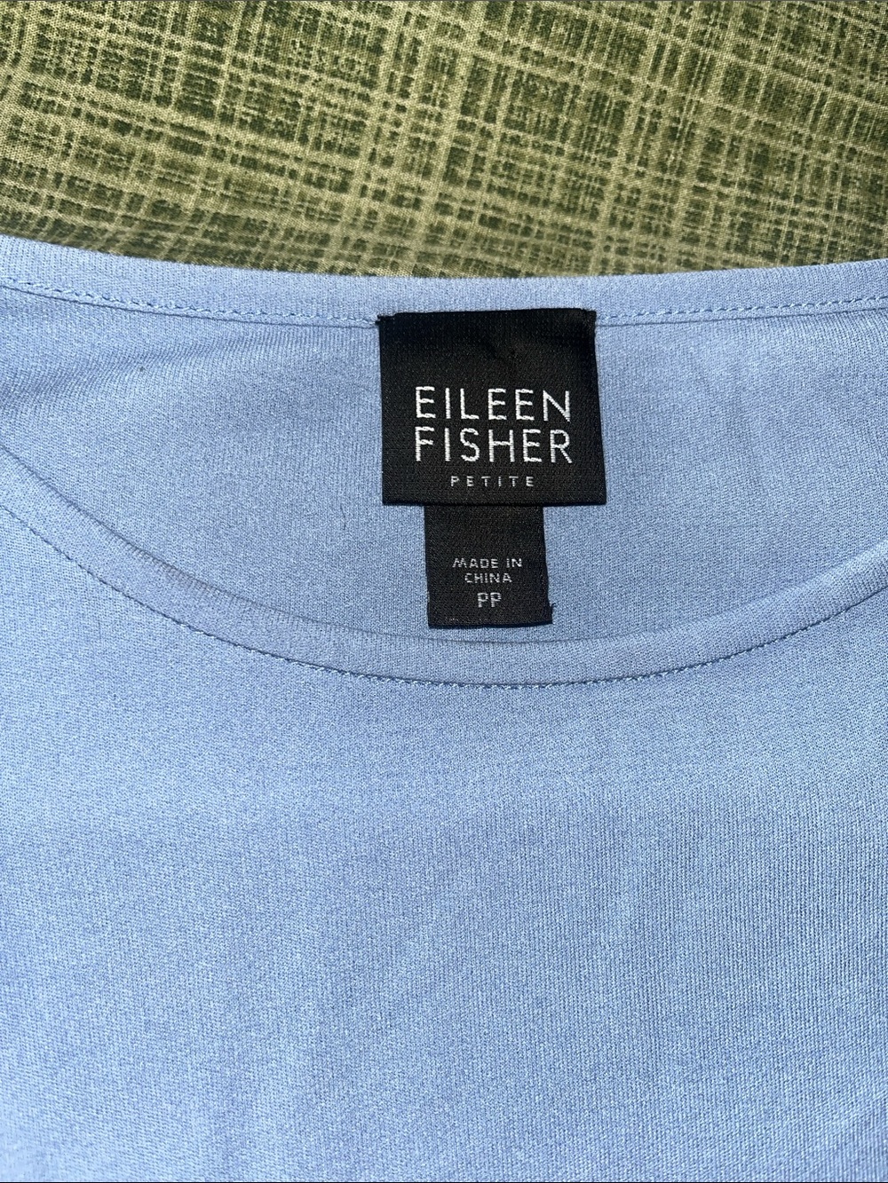 Eileen Fisher Blue Long-Sleeve 💯 Silk Crewneck